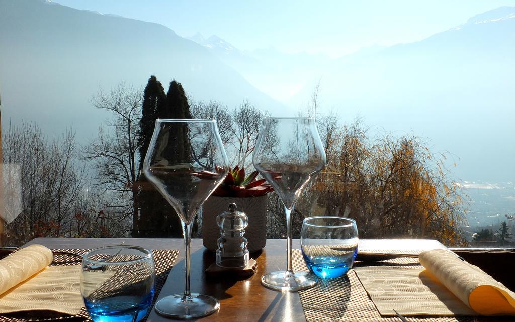 Hotel Panorama Crans-Montana Exterior foto